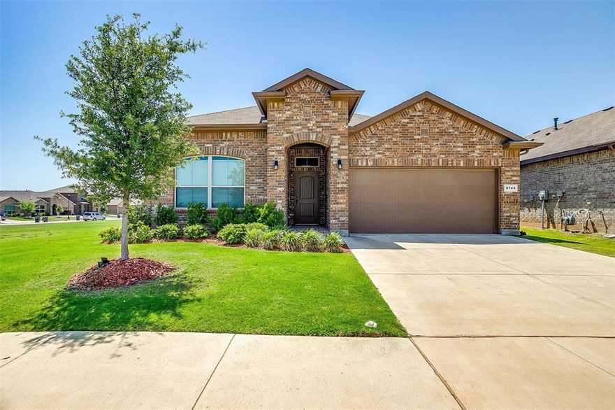 READY FOR IMMEDIATE MOVE IN! *** Holiday Move In Special – $100 off December's Rent!!!***  This immaculate 1 owner house is in incredible condition and is ready for you to call home!  Front door opens into beautiful hardwoods which continue throughout the living spaces.  Two bedrooms in front, with a third in the middle of the home.  Primary suite is separated from the other bedrooms!  Cozy mudroom area right off the garage entrance with a place for storage and to hang your coats!  Granite and stainless steel in the kitchen with a butler's counter and separate private desk area!  Home is bounded on 2 sides with nothing built on either lot, just open green space!  Bring your best clients - this will not last long!  Renter's insurance required. Tenant is responsible for HOA fees in addition to rent: $480 per year divided by 12 = $40 per month + $2,495.00 = $2,535 monthly total payment.  Pets accepted on a case-by-case basis, at the owner’s discretion, with an additional per pet deposit.