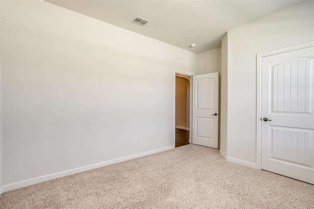 Hawthorns Mdws - Residential Lease