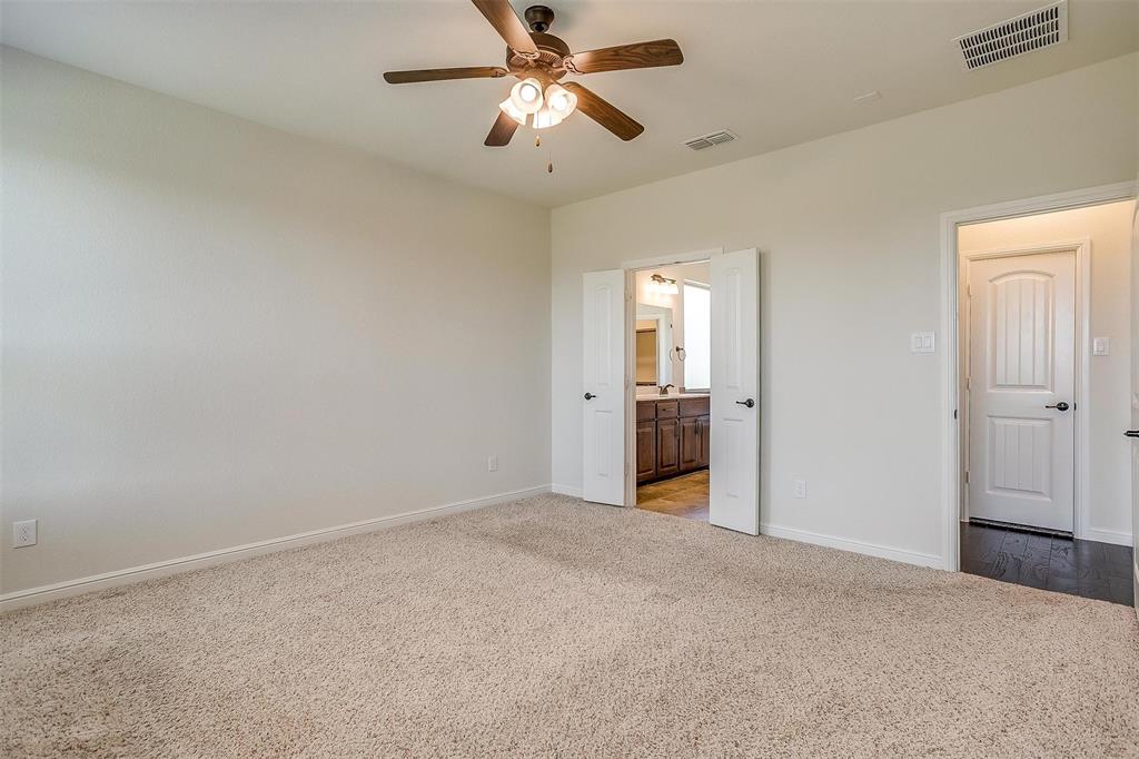 Hawthorns Mdws - Residential Lease