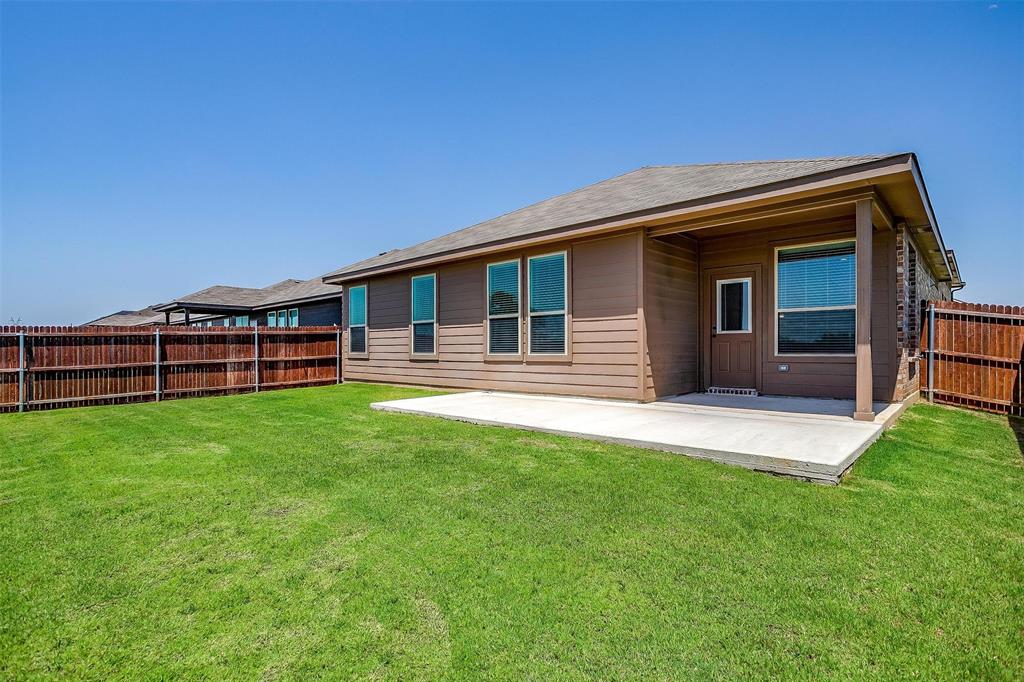 Hawthorns Mdws - Residential Lease