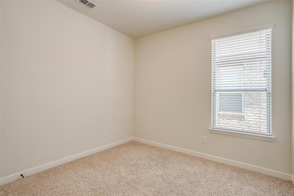 Hawthorns Mdws - Residential Lease