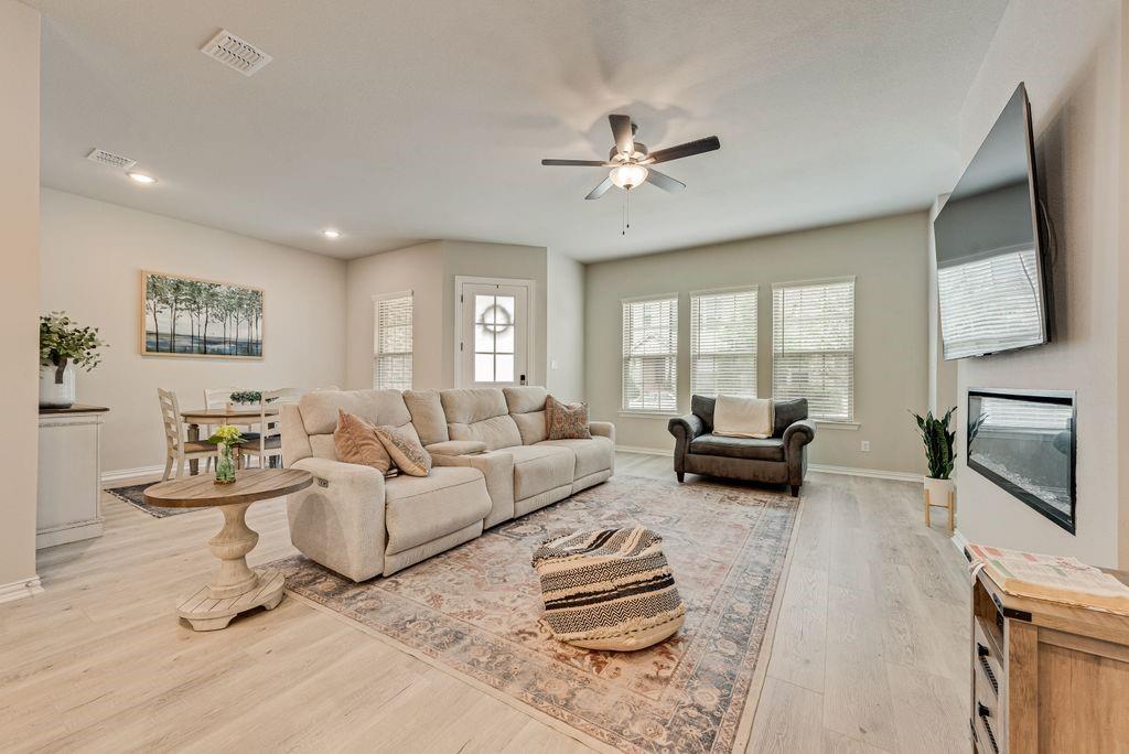 Lakeshore Terrace - Residential