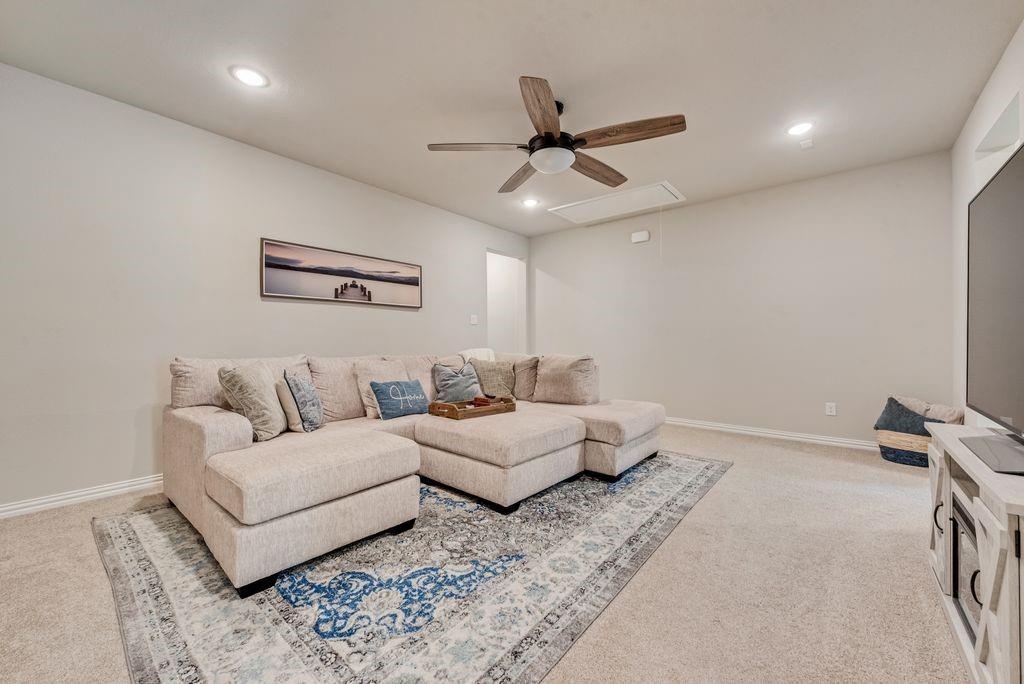 Lakeshore Terrace - Residential
