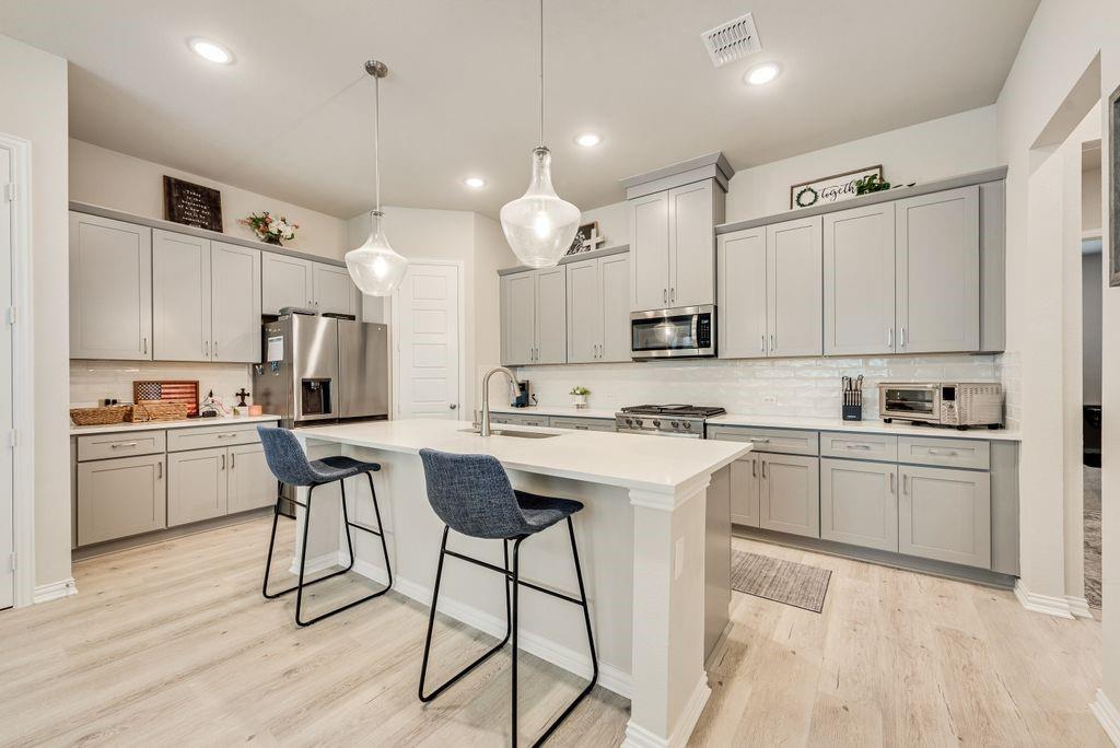 Lakeshore Terrace - Residential