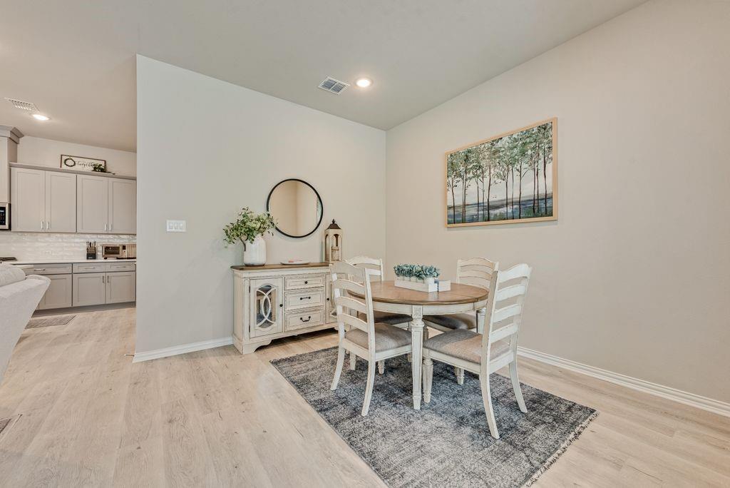 Lakeshore Terrace - Residential
