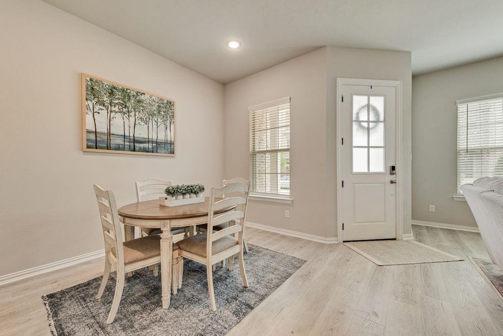 Lakeshore Terrace - Residential