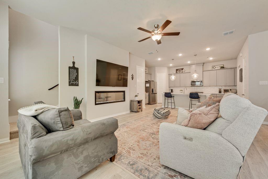 Lakeshore Terrace - Residential