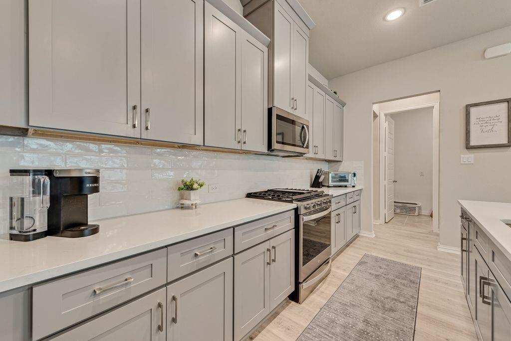 Lakeshore Terrace - Residential
