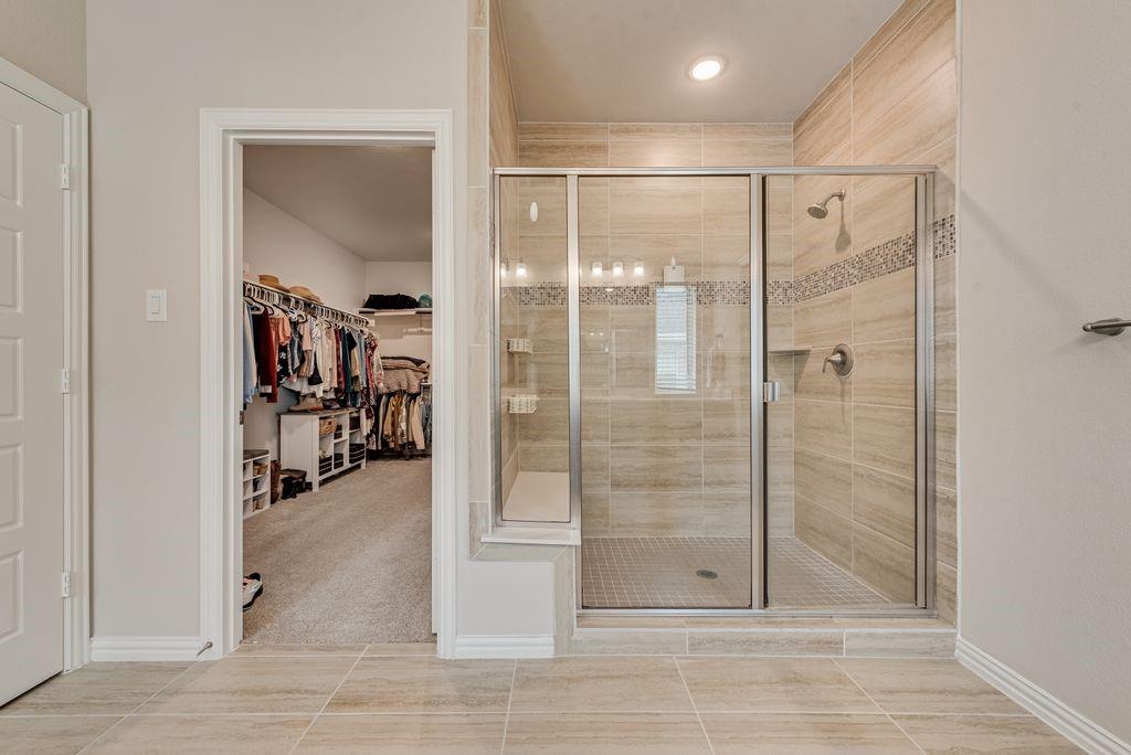 Lakeshore Terrace - Residential