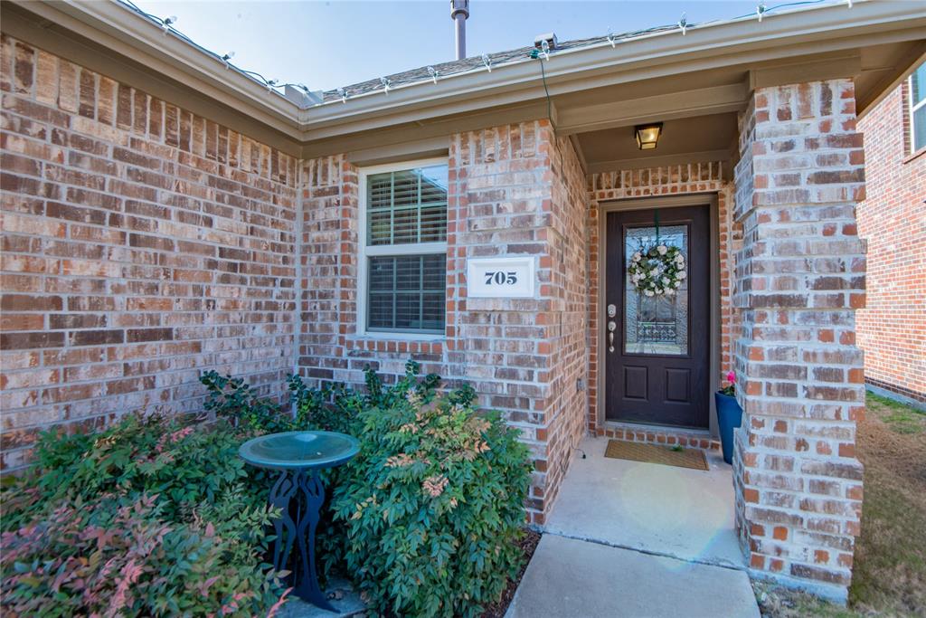 705 Blue Teal Place