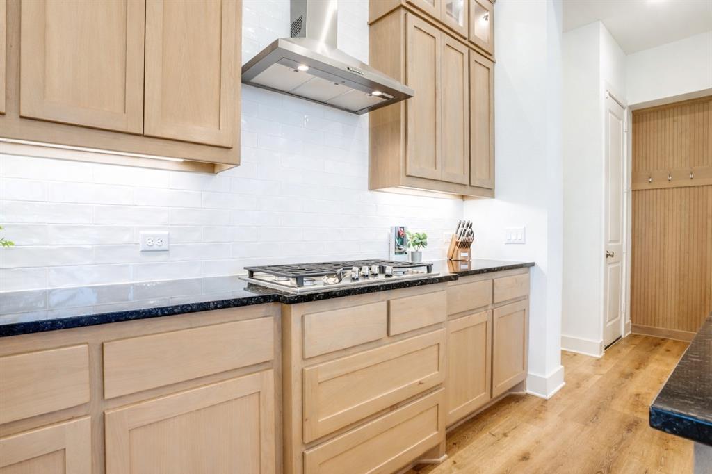 4124 Sandbrock Parkway