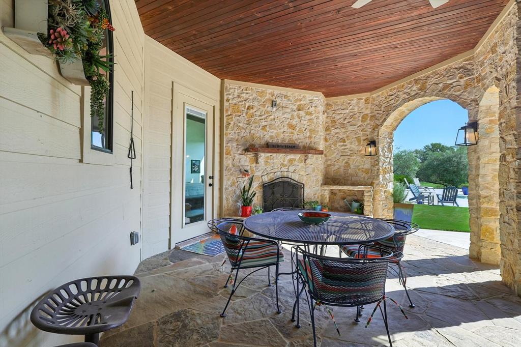 Frenchtown Manor - Residential