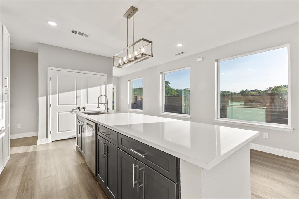 829 Premier Parkway
