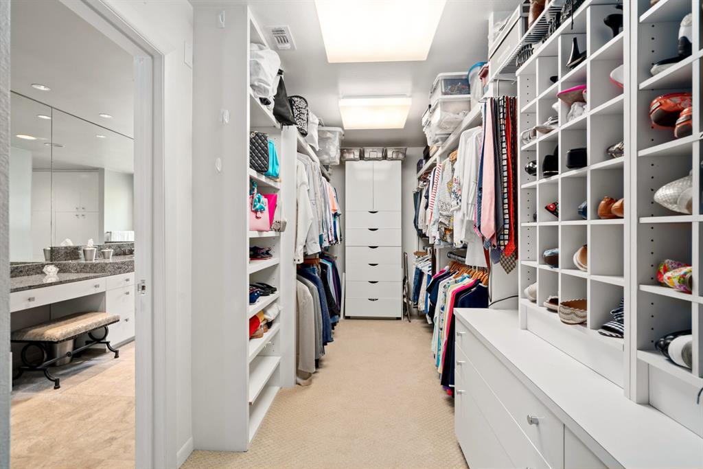 Shady Oaks Country Club Add - Residential