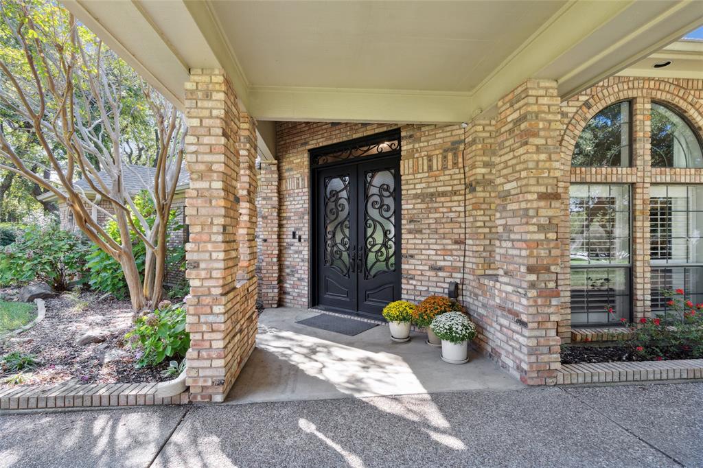 2900 Oak Trail Court