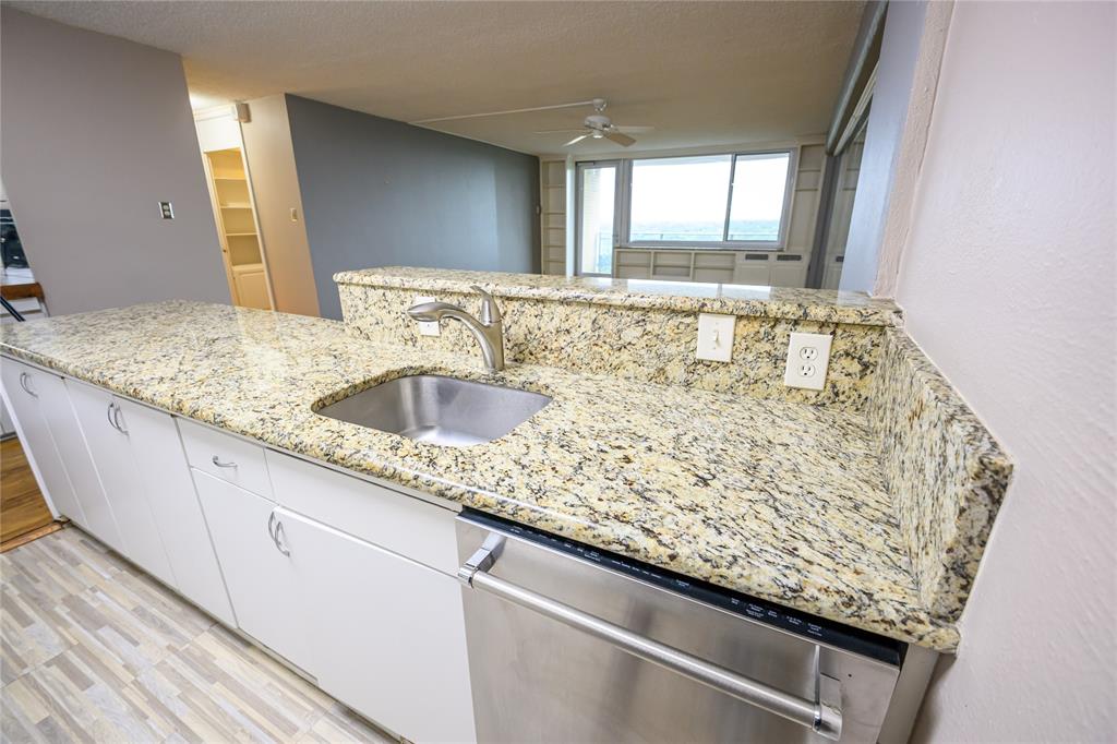 Twenty-One Turtle Creek Condos - Residential