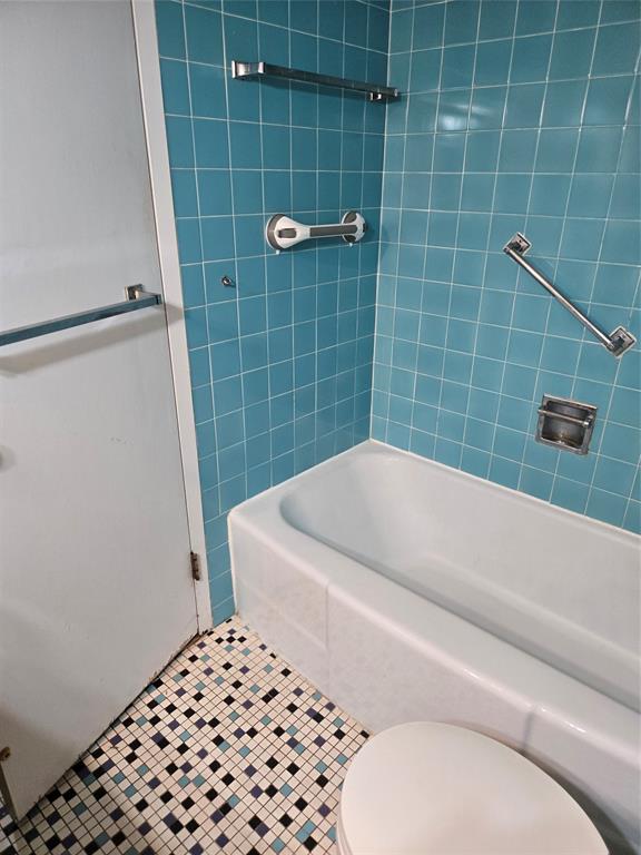 Twenty-One Turtle Creek Condos - Residential