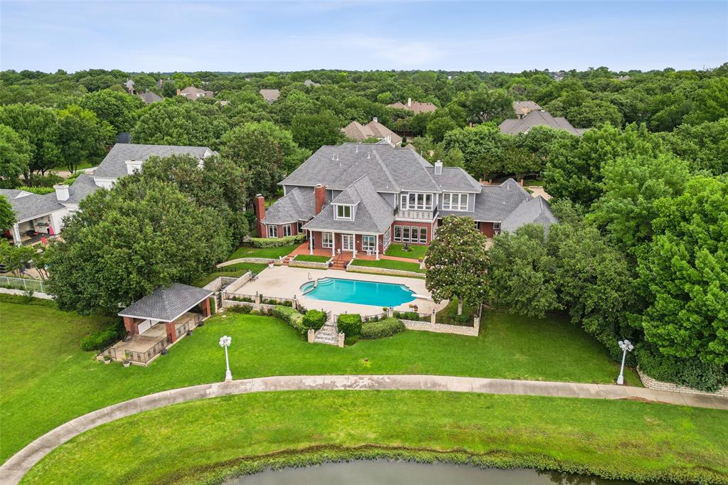 Woodland Hills Colleyville - Residential