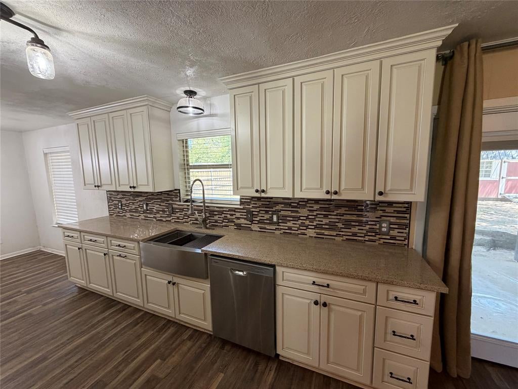 136 Jill Ann Drive
