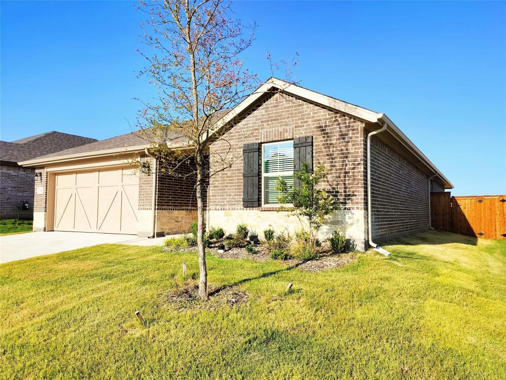 3909 Malachite Drive