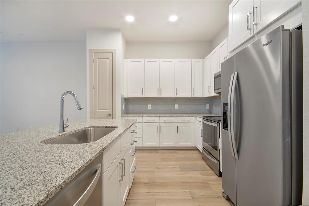 S4310 - Residential Lease