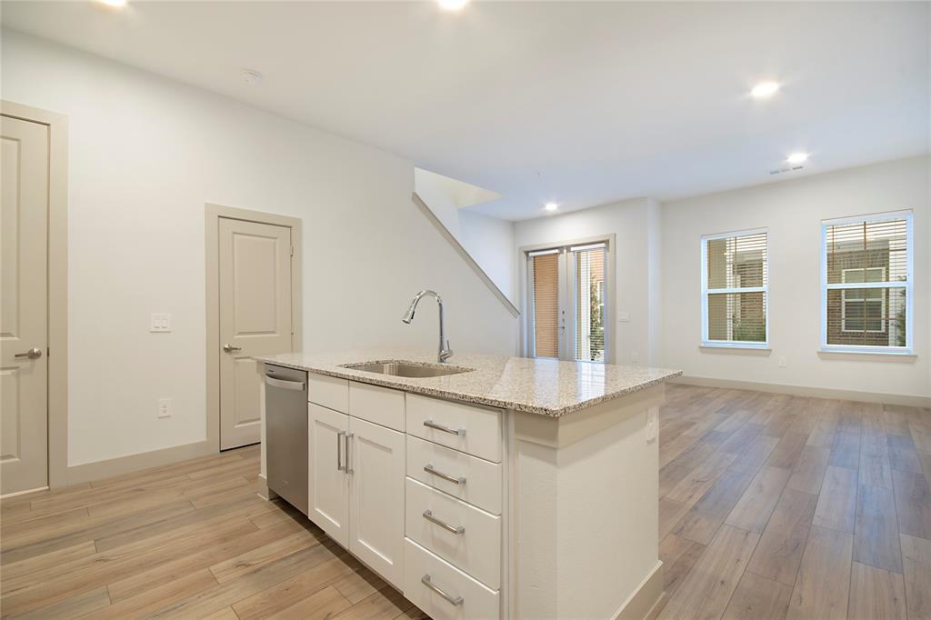 S4310 - Residential Lease