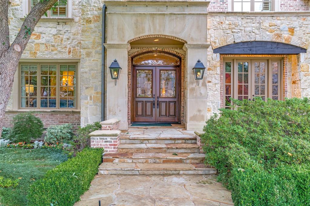 6051 Prestonshire Lane