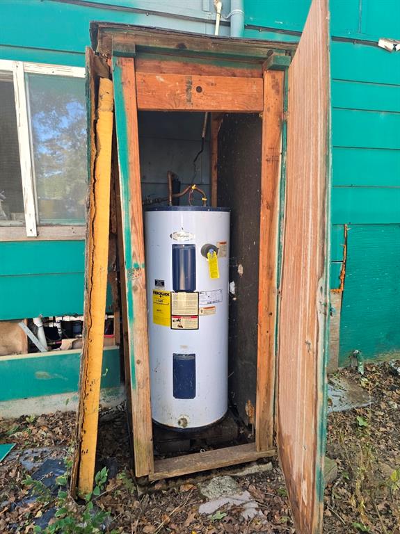 Golden Oaks Sub - Residential