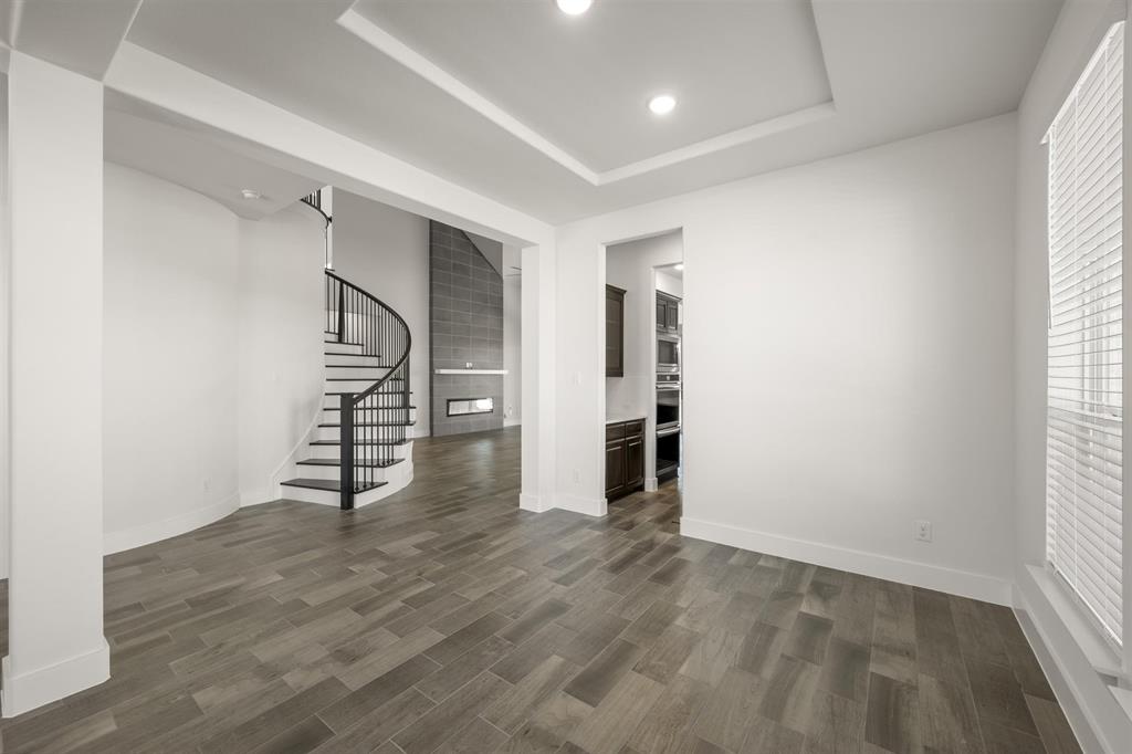 Oaks of North Grove - Residential