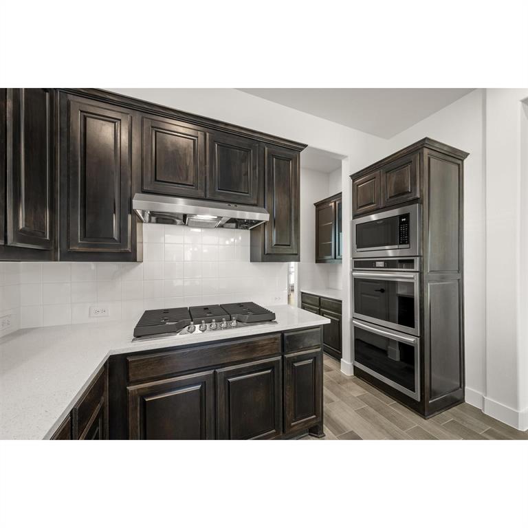 Oaks of North Grove - Residential