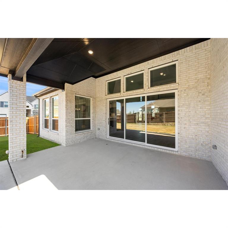 Oaks of North Grove - Residential