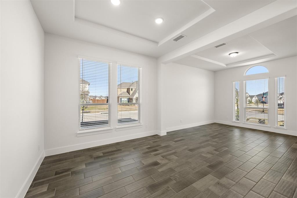 Oaks of North Grove - Residential