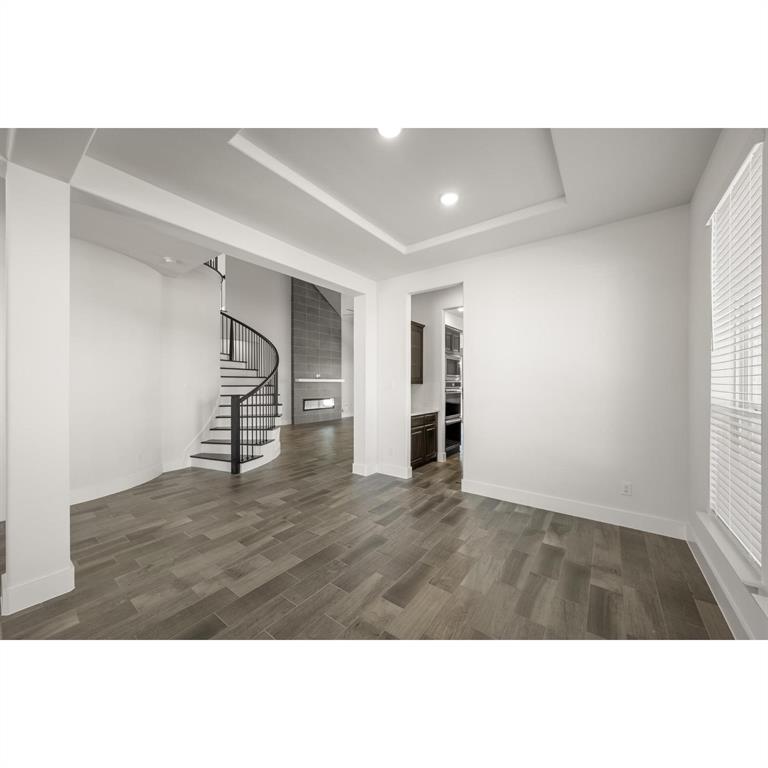 Oaks of North Grove - Residential