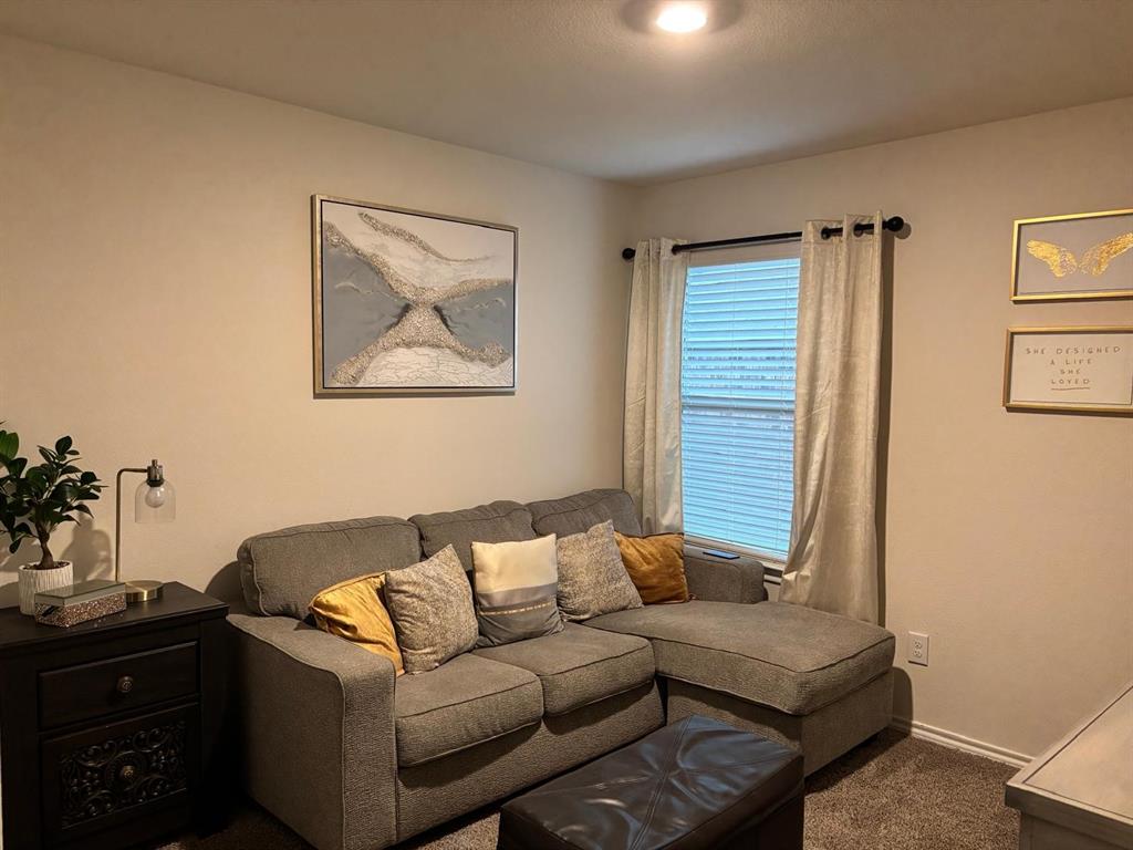 Magnolia Ph 8 - Residential