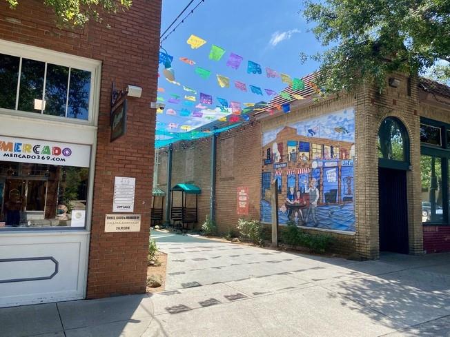 Winnetka Heights Add - Residential