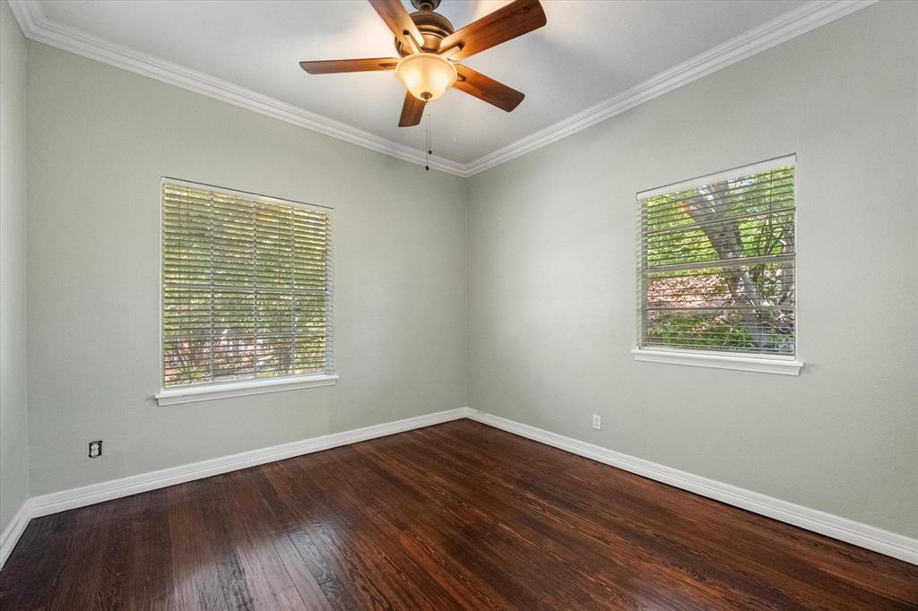 Winnetka Heights Add - Residential