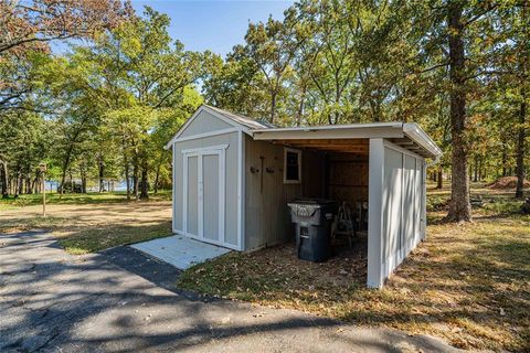 A home in Quitman