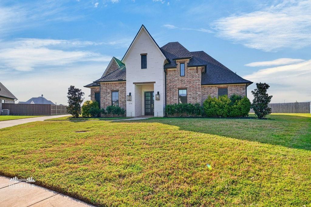 574 Corinth Circle