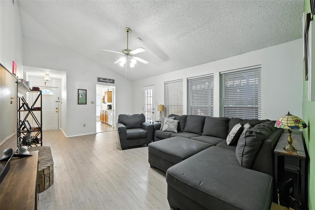 1016 Union Drive