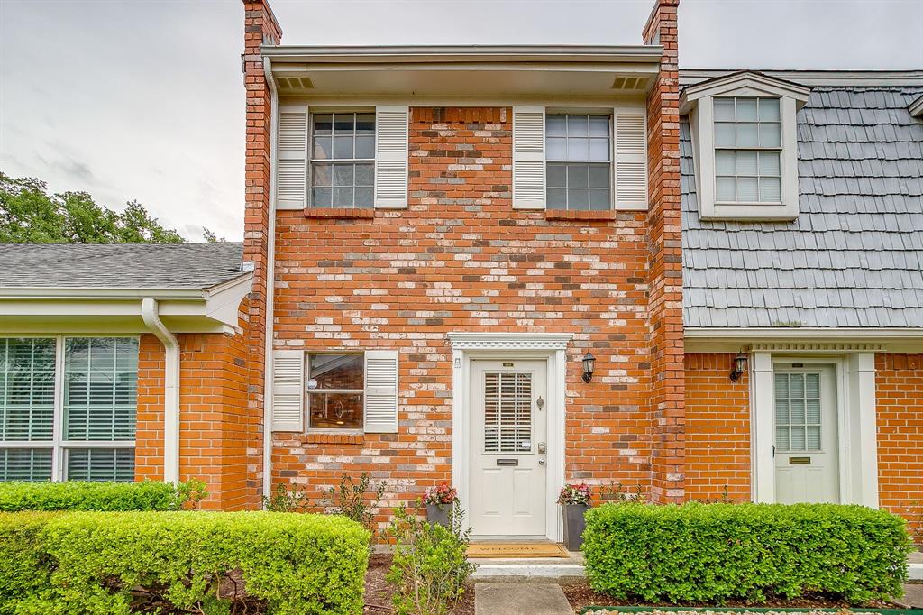 1211 Roaring Springs Road