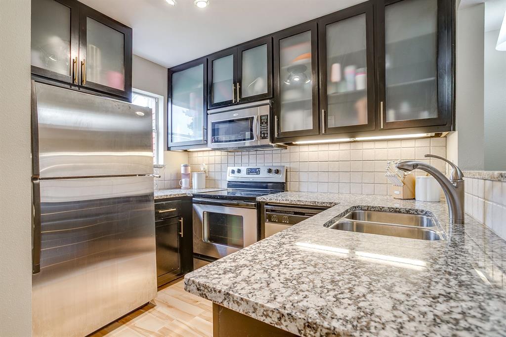 1211 Roaring Springs Road