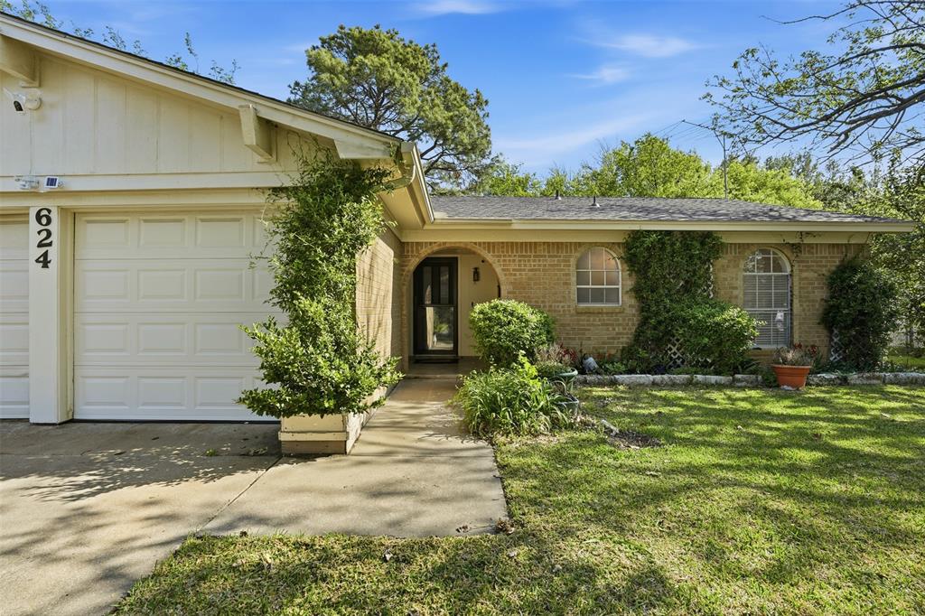 CRESTMOOR PARK WEST - Residential