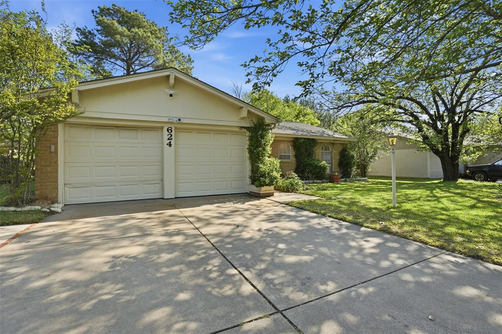 CRESTMOOR PARK WEST - Residential