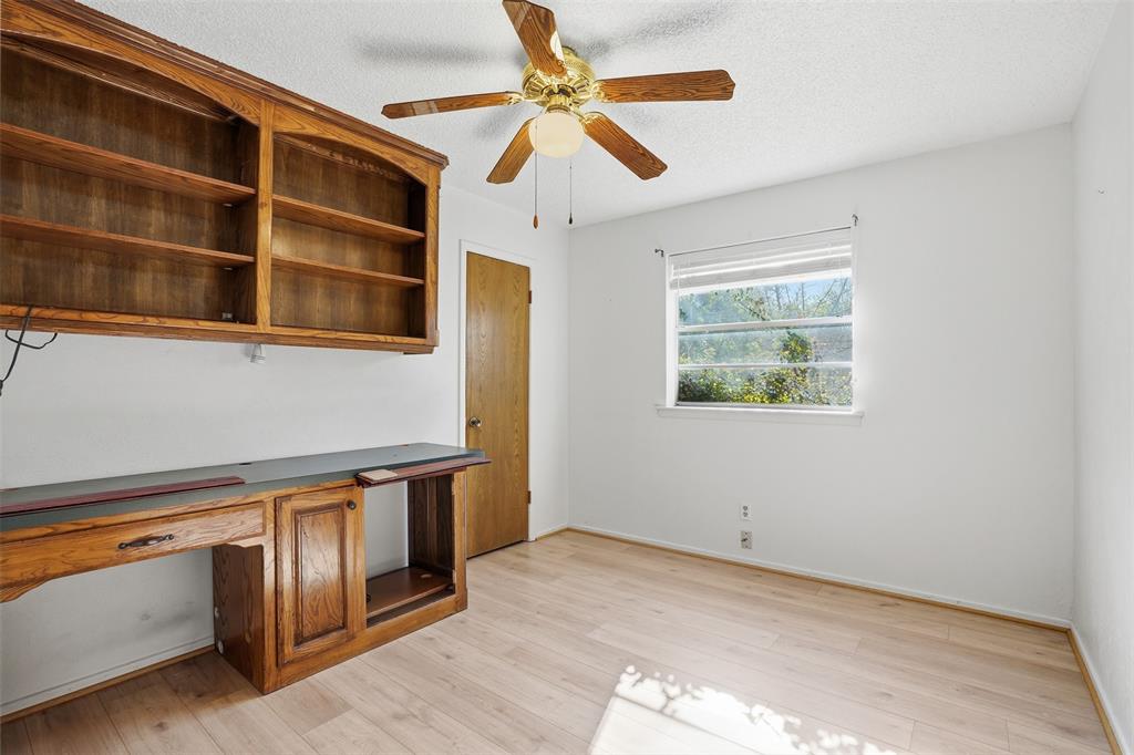 CRESTMOOR PARK WEST - Residential