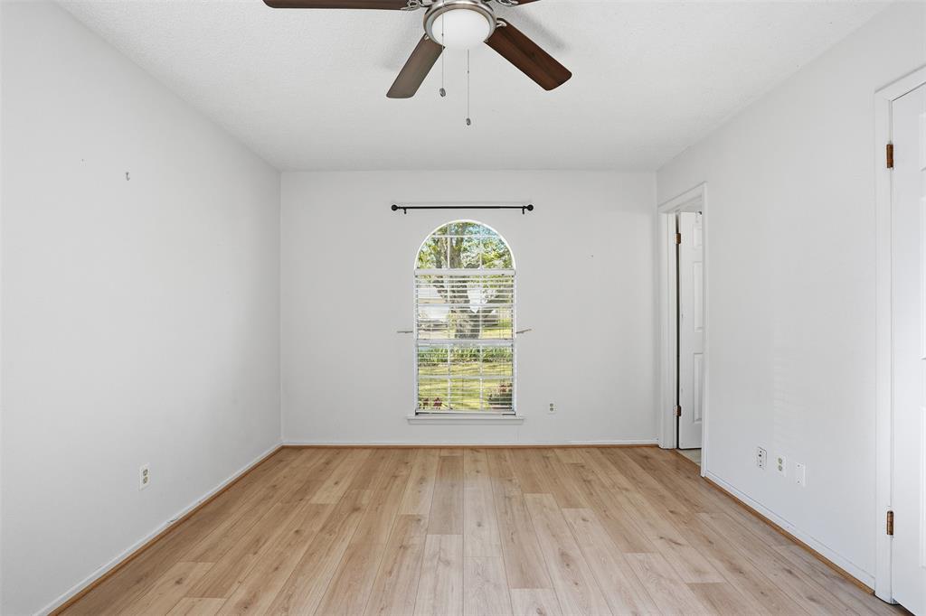 CRESTMOOR PARK WEST - Residential