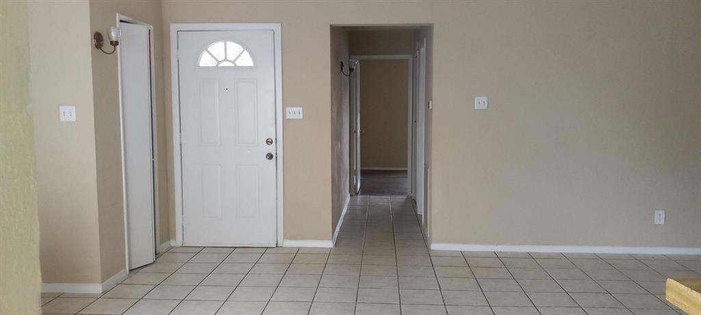 4605 Jenkins Circle