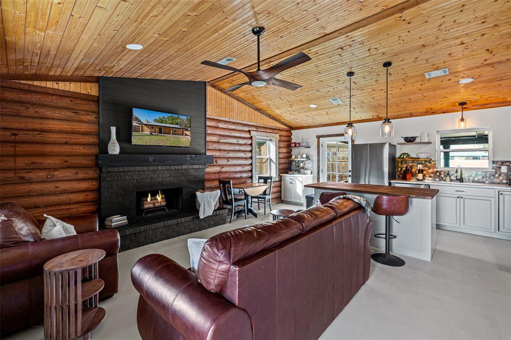 Blue Water Shores - Residential