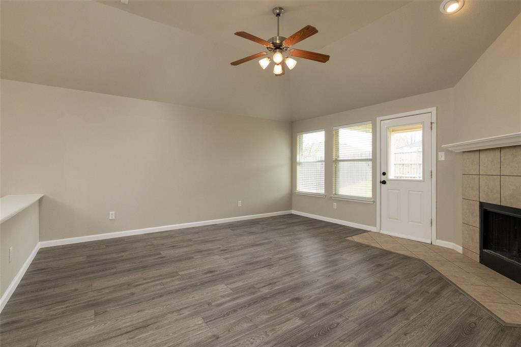 Mira Lagos F 1a - Residential