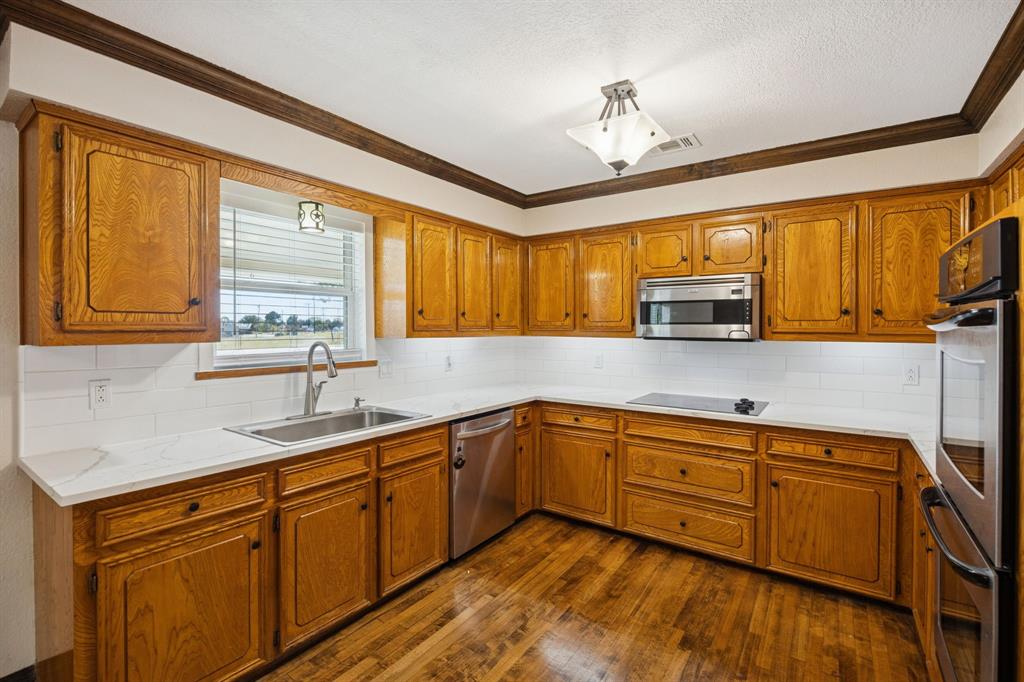 Lakeview Manors 3 - Residential