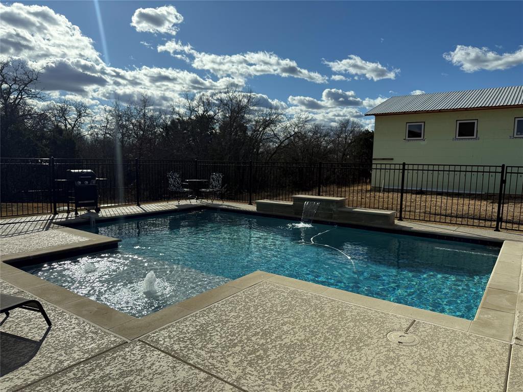 Bulldog Xing Ph 3 - Residential